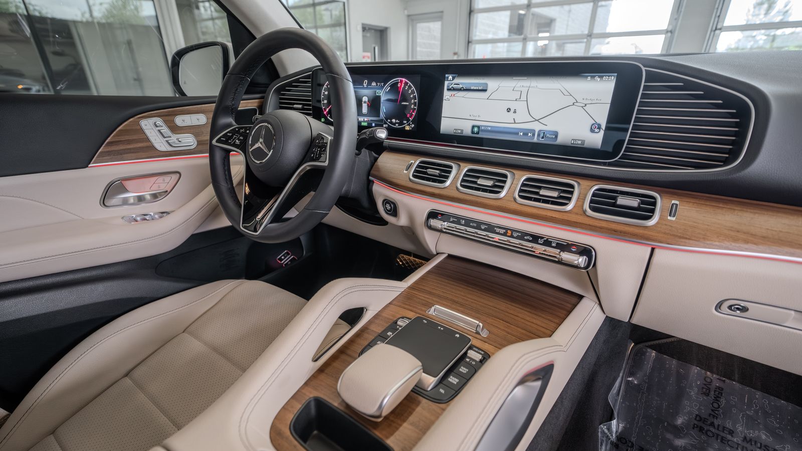 2025 Mercedes-Benz GLE GLE 450e — foto completa 18 de 34