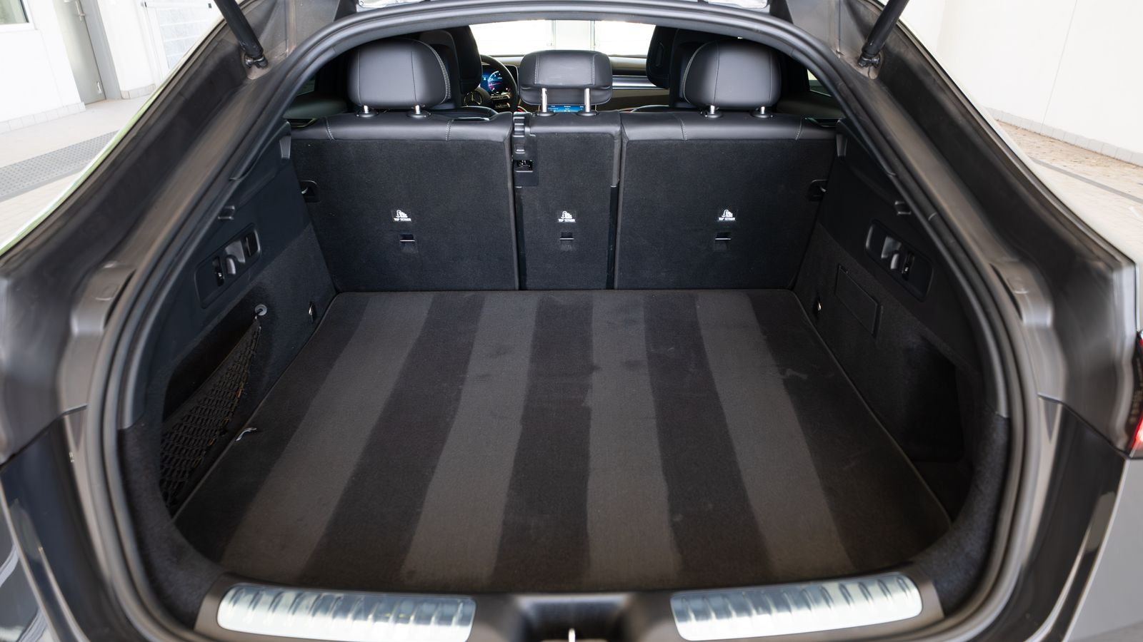 2025 Mercedes-Benz GLC GLC 43 AMG® — full photo 34 of 35