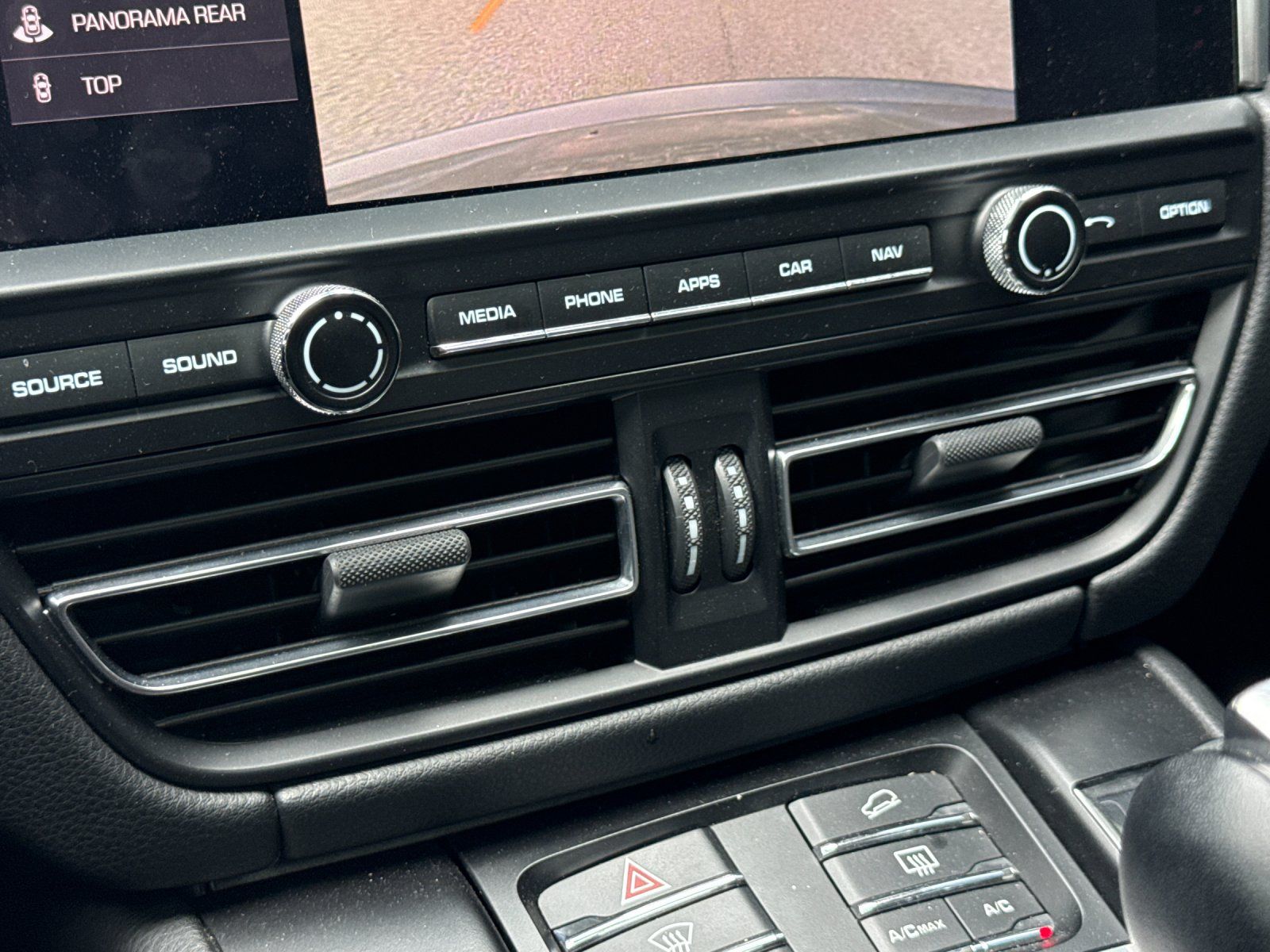 2019 Porsche Macan S — foto completa 20 de 27