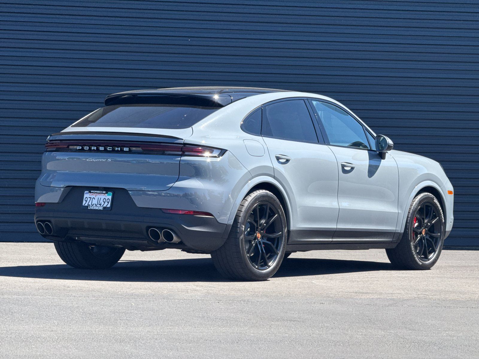 2026 Porsche Cayenne Coupe S — full photo 8 of 28