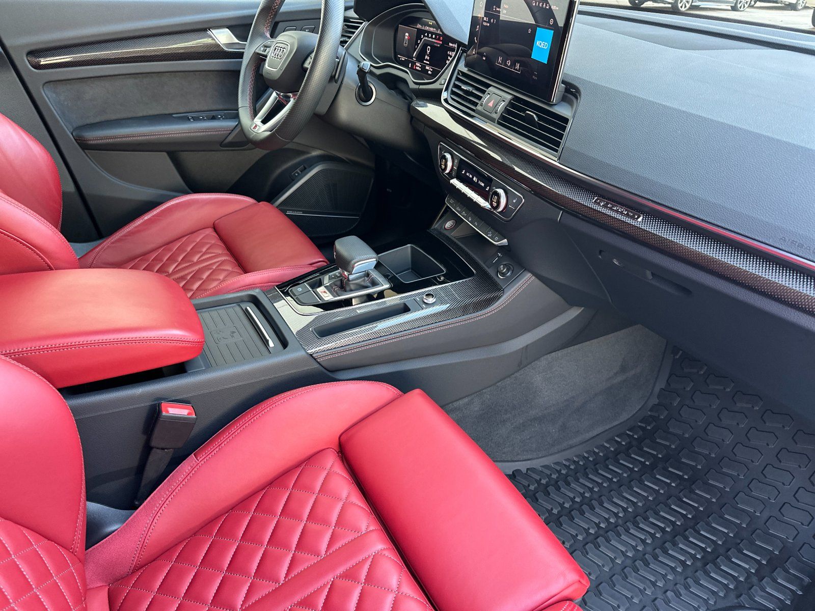 2023 Audi SQ5 Prestige — full photo 16 of 28