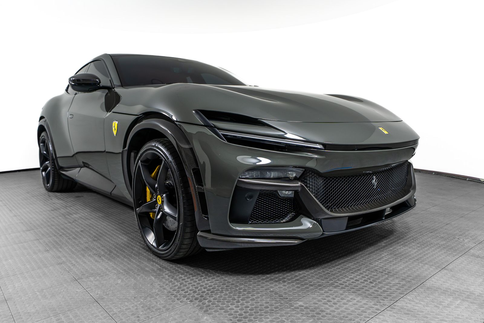 2025 Ferrari Purosangue — foto completa 7 de 66
