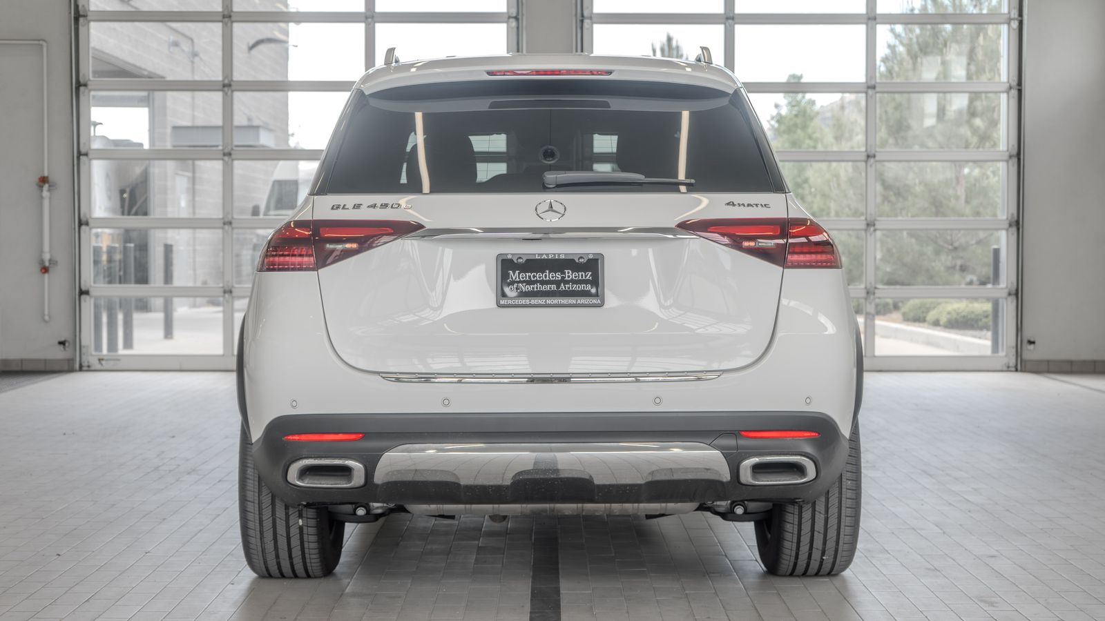 2025 Mercedes-Benz GLE GLE 450e — foto completa 13 de 34