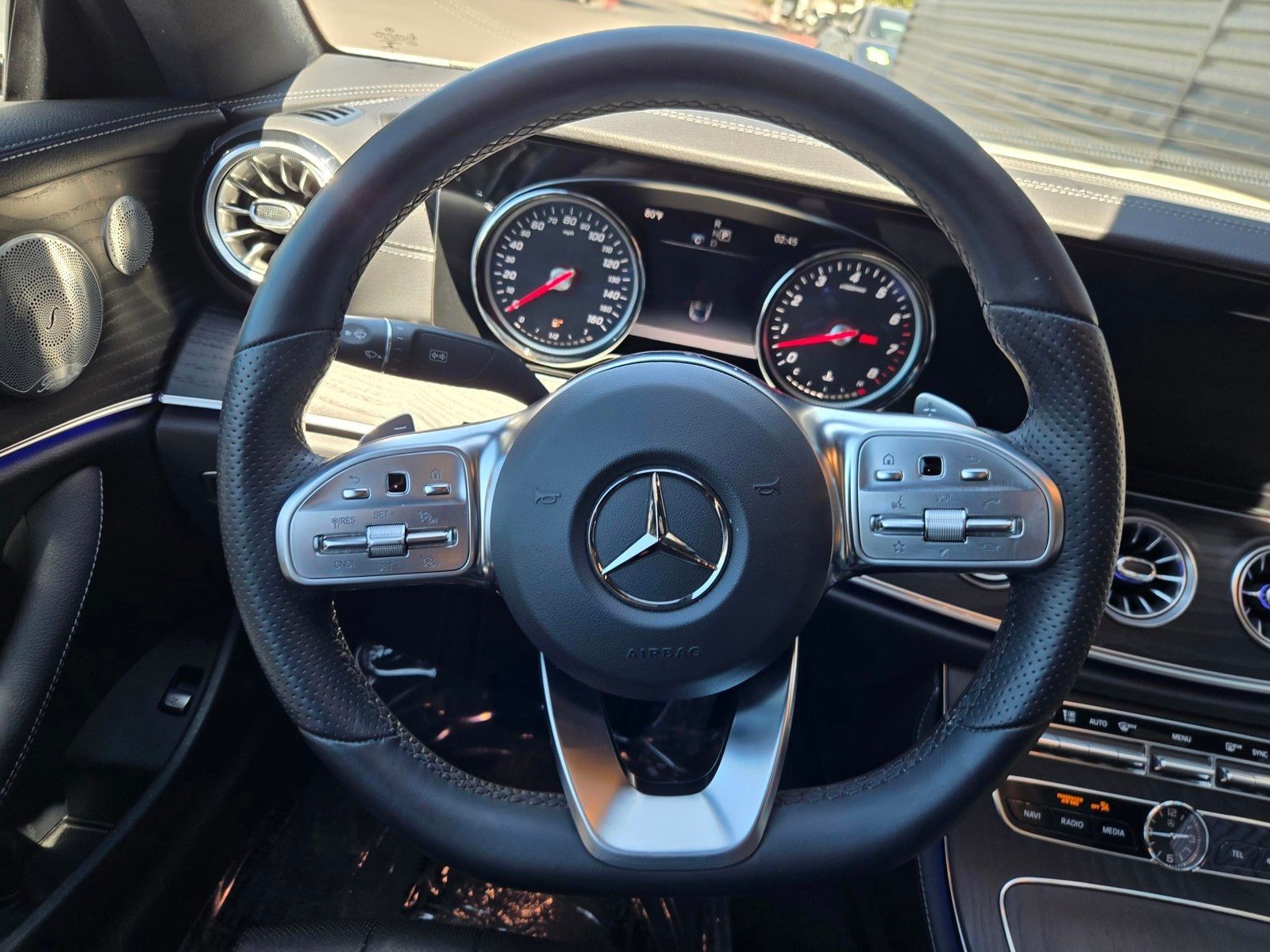 2019 Mercedes-Benz E-Class E 450 — foto completa 12 de 45