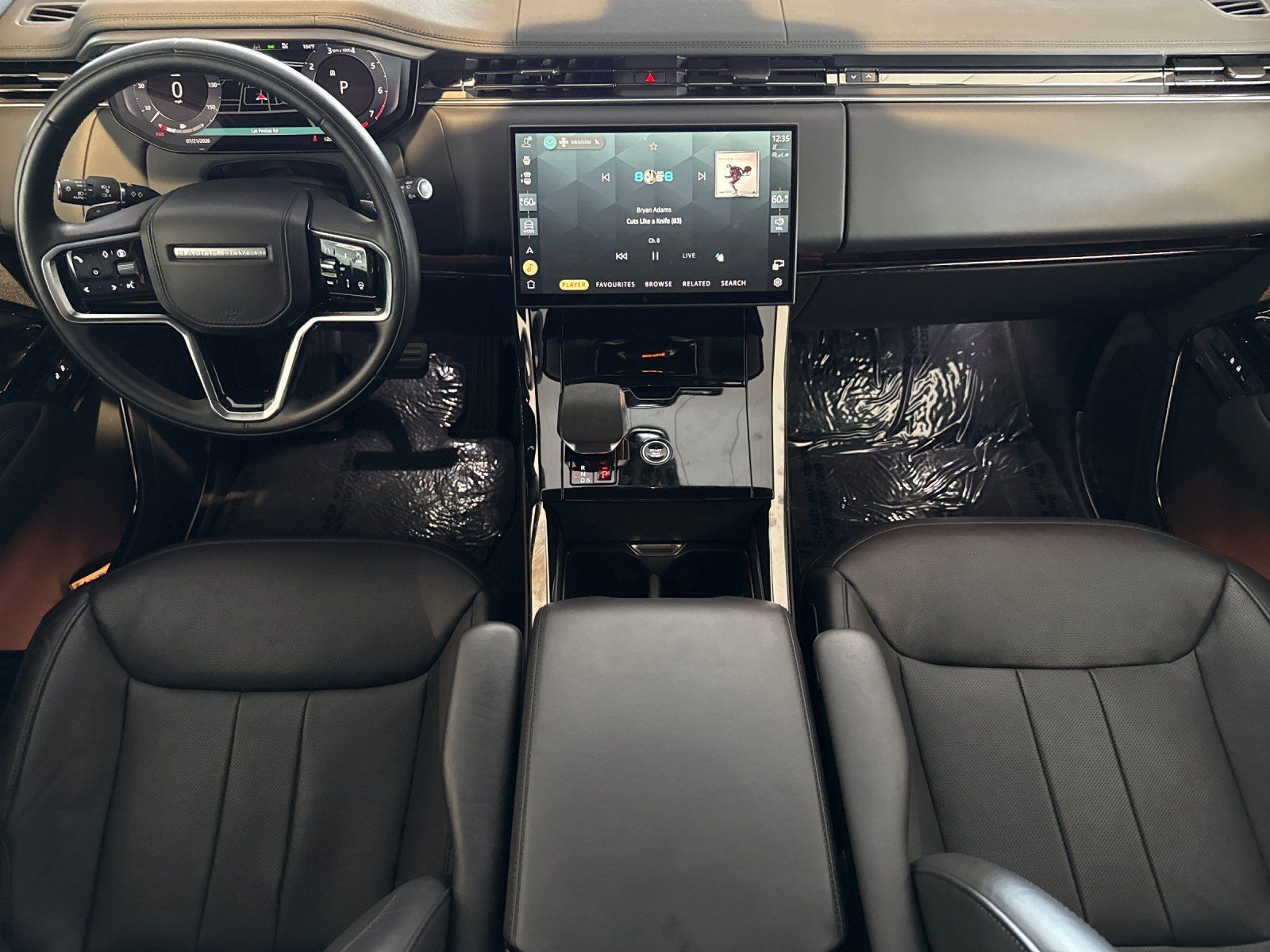 2025 Land Rover Range Rover Sport SE — full photo 12 of 29