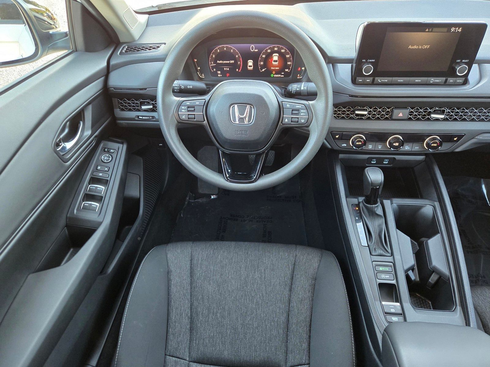 2025 Honda Accord SE — foto completa 14 de 28