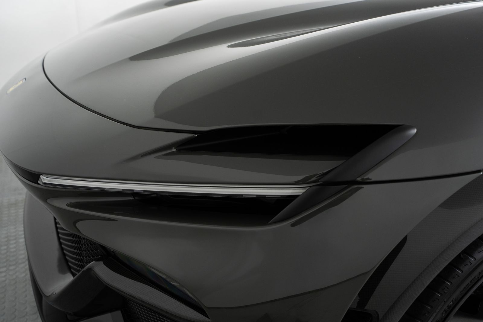 2025 Ferrari Purosangue — foto completa 13 de 66