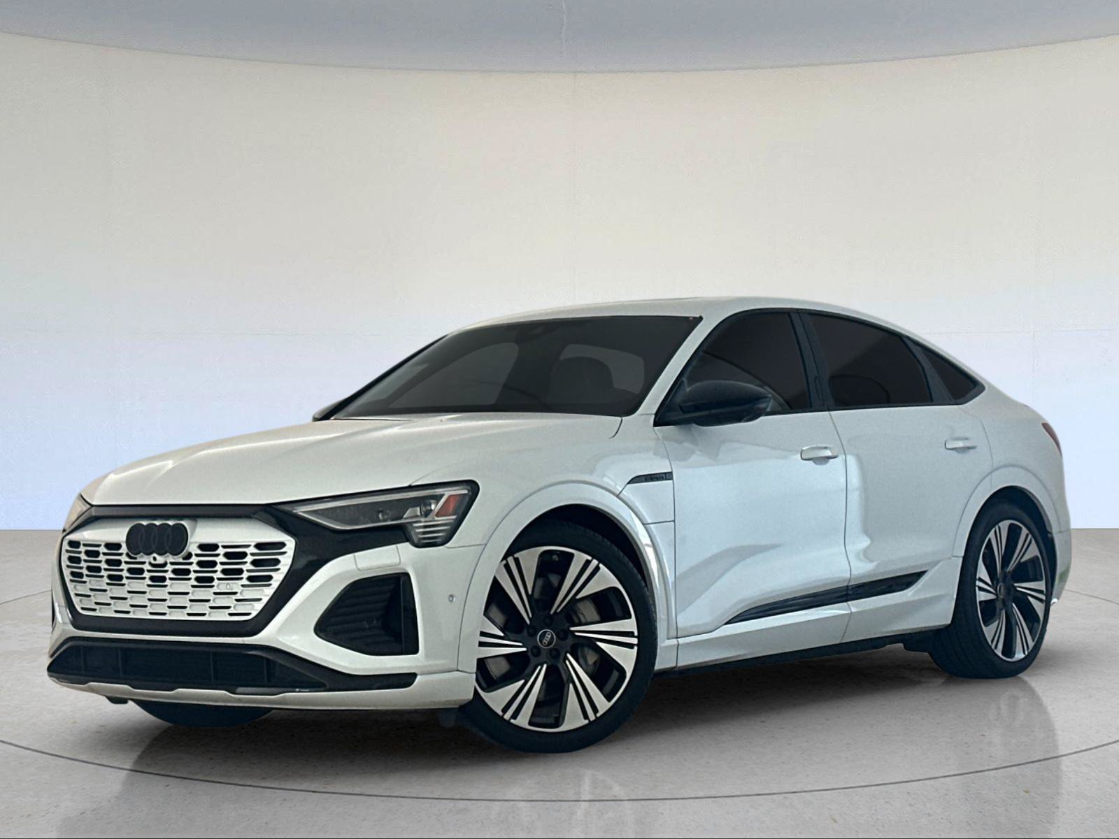 2024 Audi Q8 Sportback e-tron Prestige — photo 1 of 26