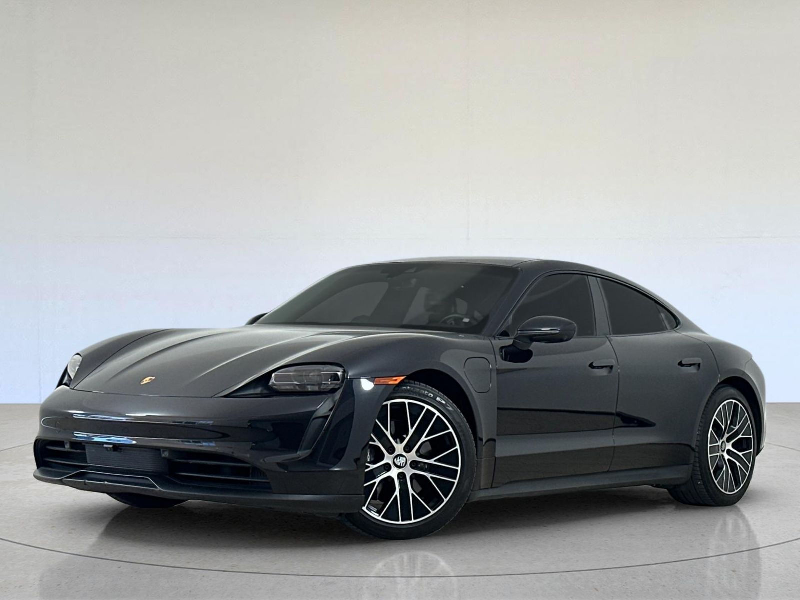 2024 Porsche Taycan Base — foto 1 de 29