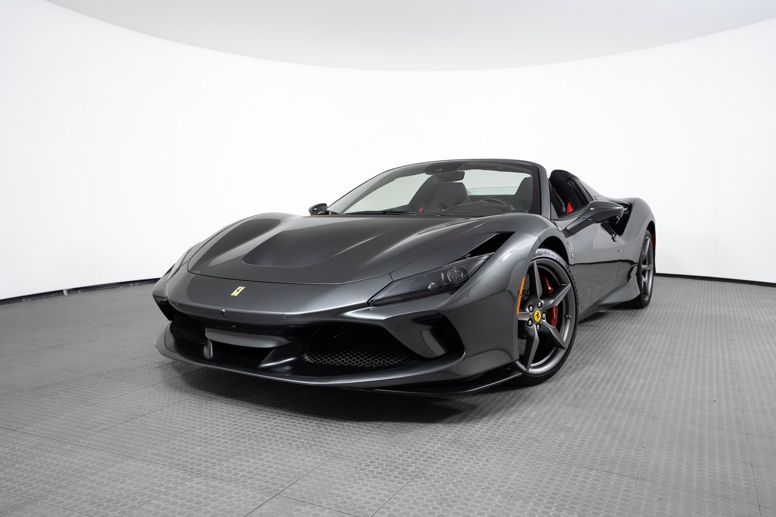 2021 Ferrari F8 Spider — foto 1 de 43
