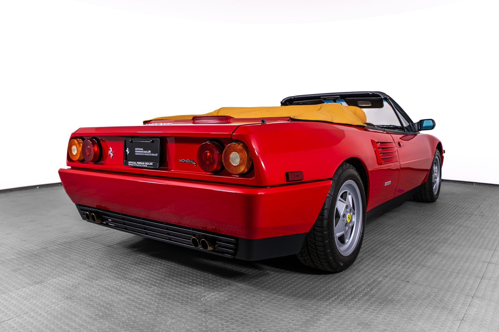 1992 Ferrari Mondial T — full photo 5 of 38