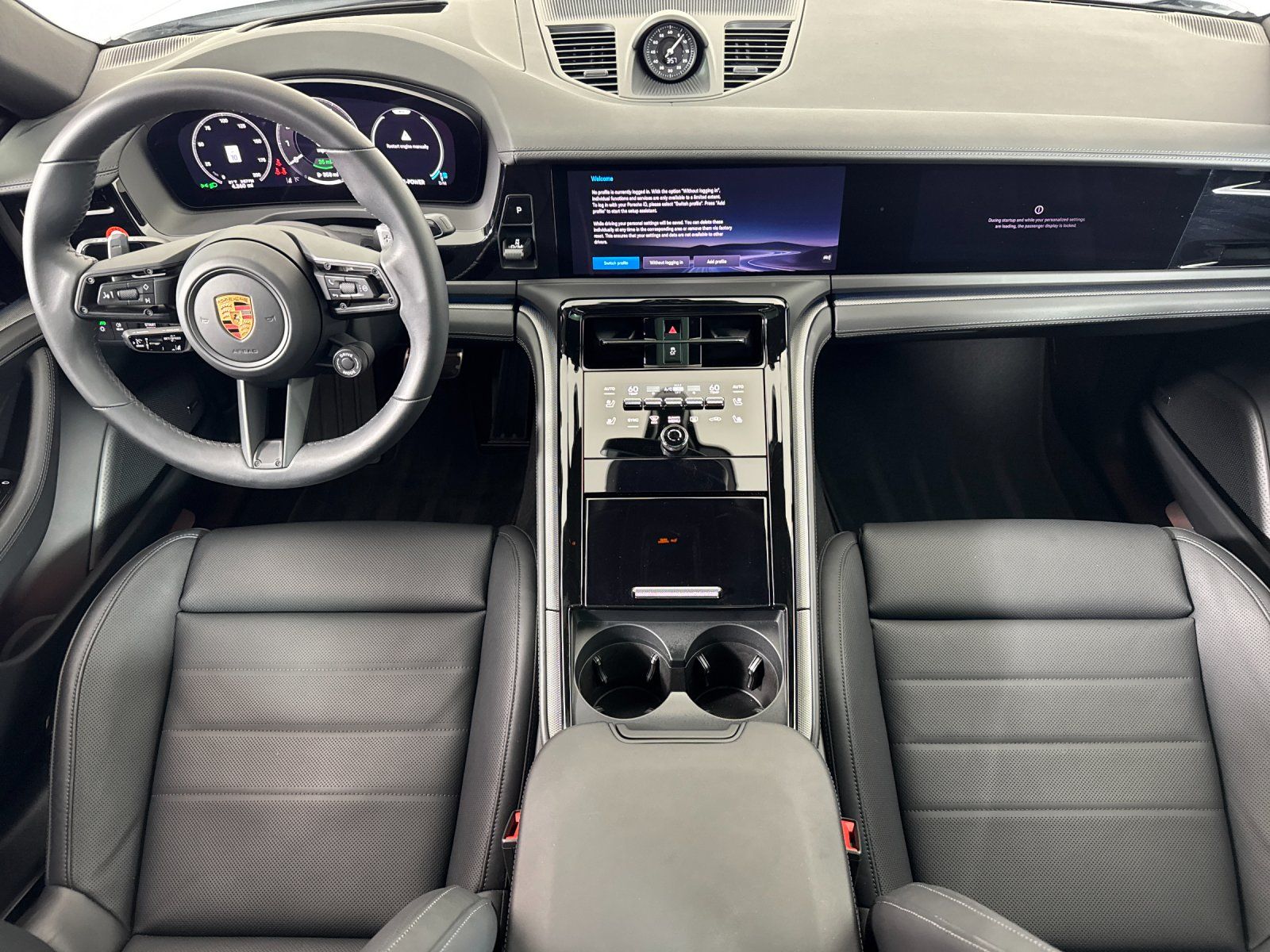 2026 Porsche Panamera E-Hybrid 4 — full photo 7 of 30