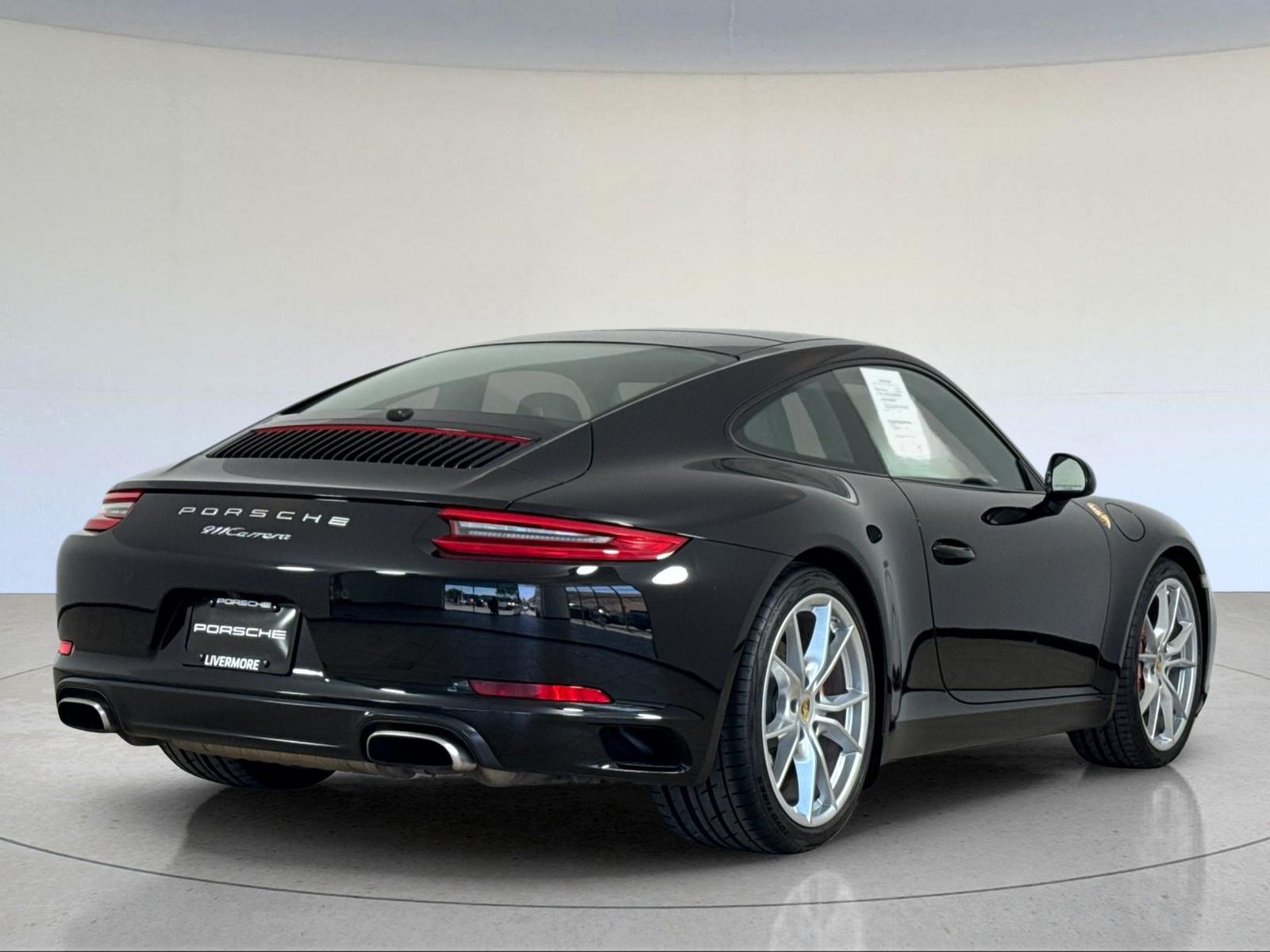 2017 Porsche 911 Carrera — full photo 9 of 29