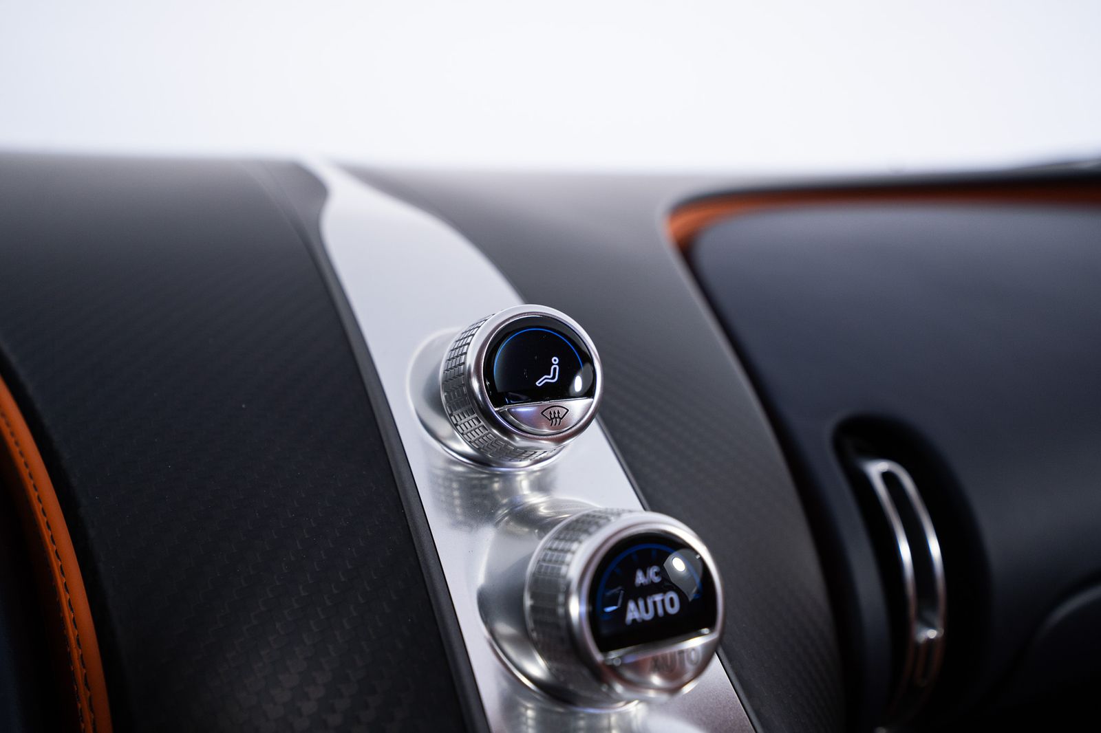 2018 Bugatti Chiron — foto completa 52 de 85