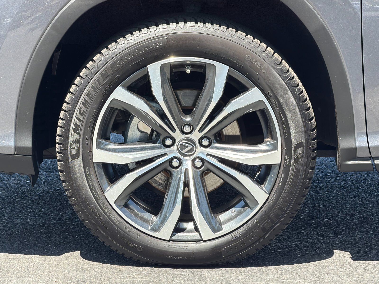 2021 Lexus RX 350L — full photo 25 of 28
