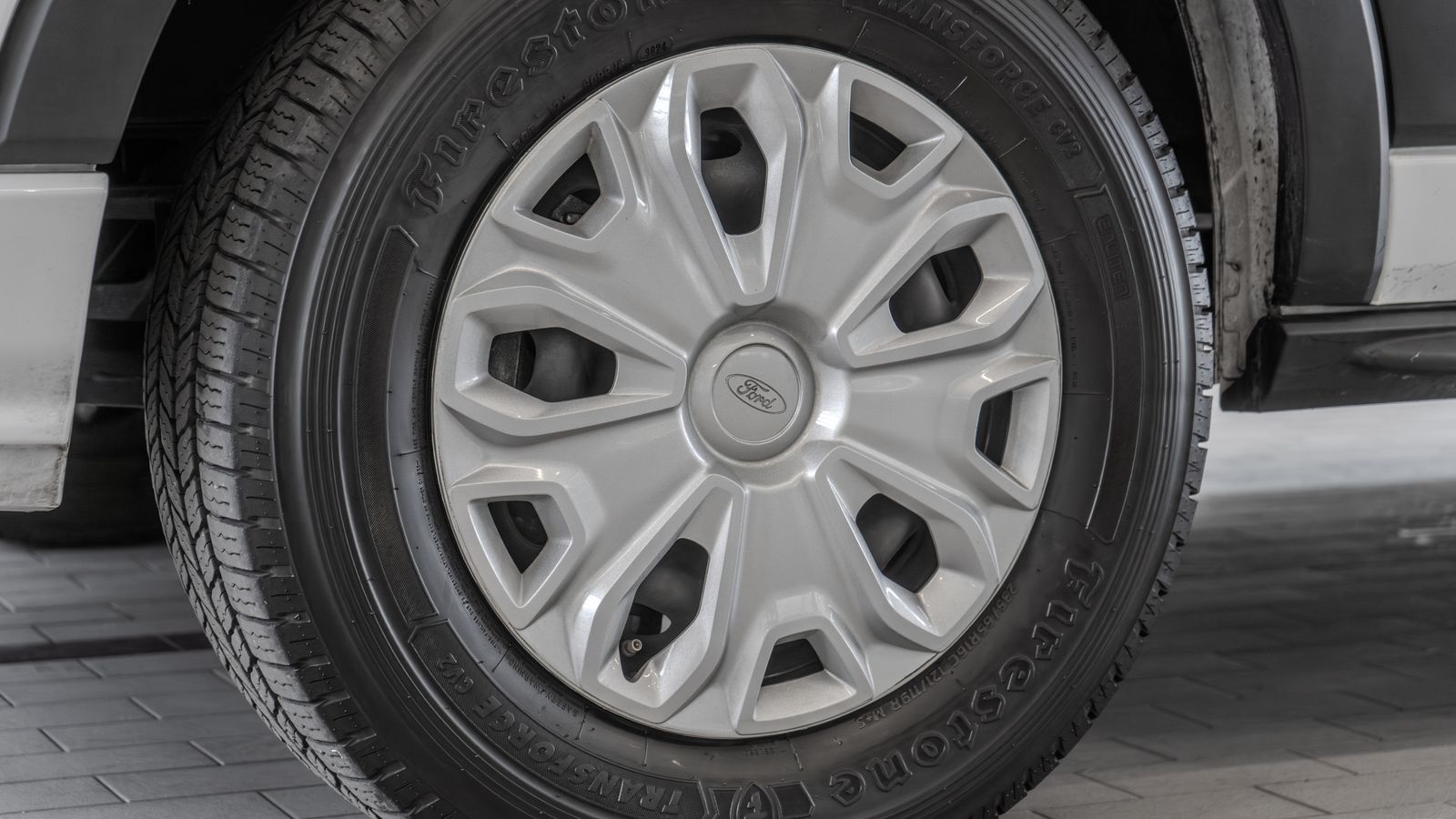 2024 Ford Transit-350 XLT — full photo 32 of 35