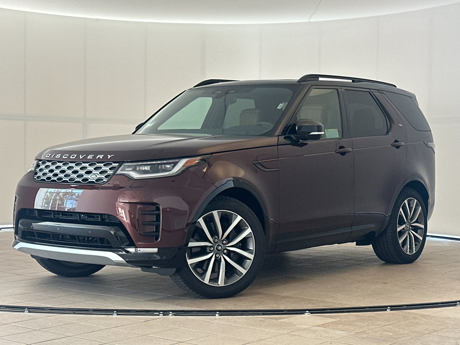 2026 Land Rover Discovery Gemini Edition — foto 1 de 27