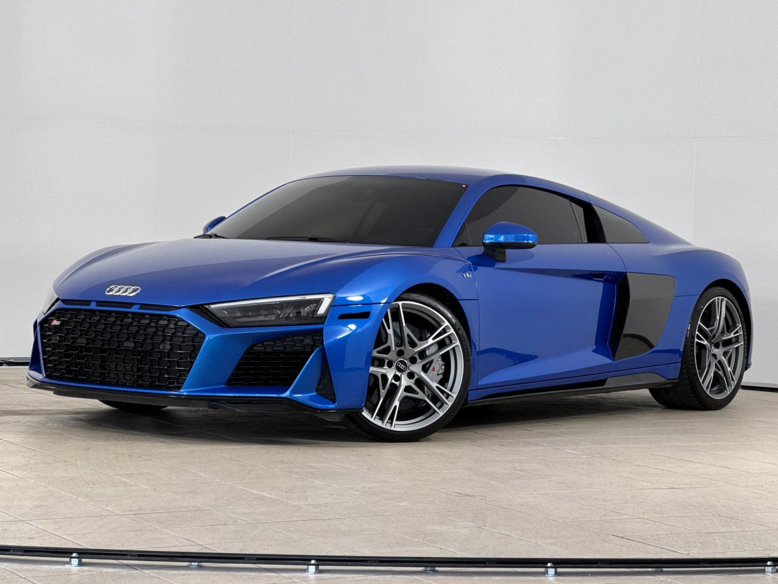 2023 Audi R8 V10 performance — full photo 1 of 28