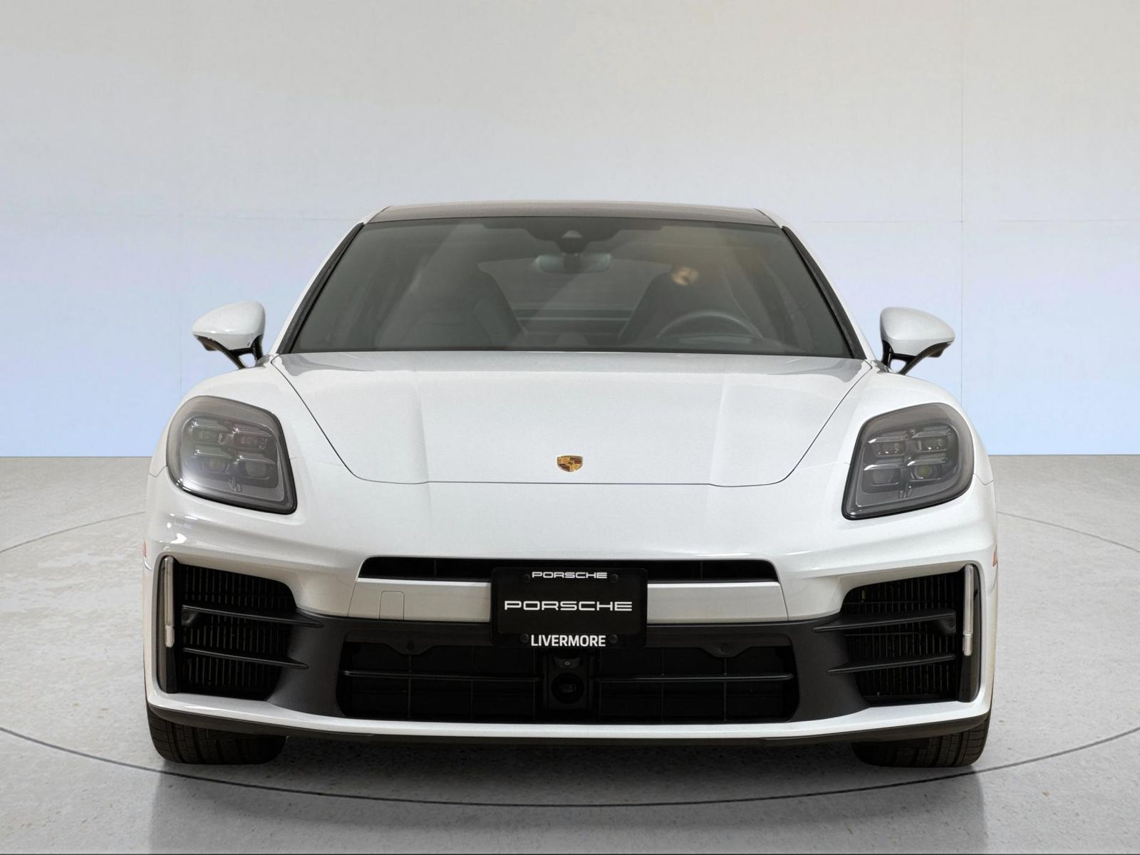 2026 Porsche Panamera E-Hybrid 4 — full photo 12 of 30