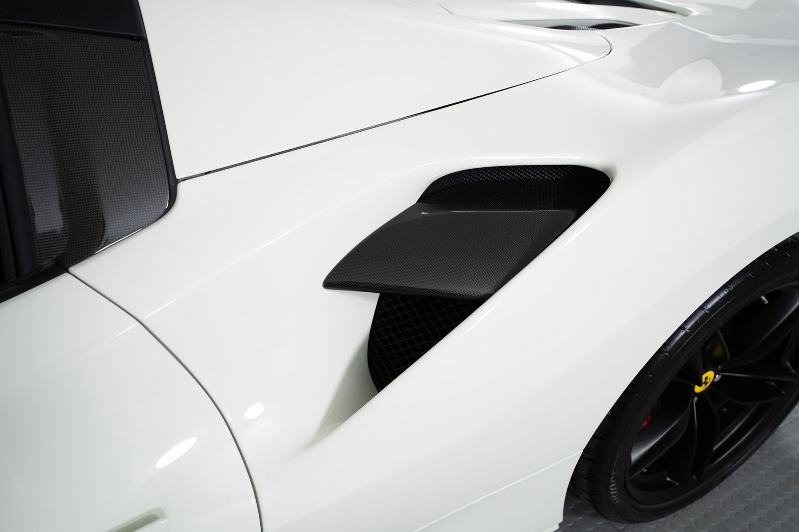 2019 Ferrari 488 Spider — foto completa 13 de 41
