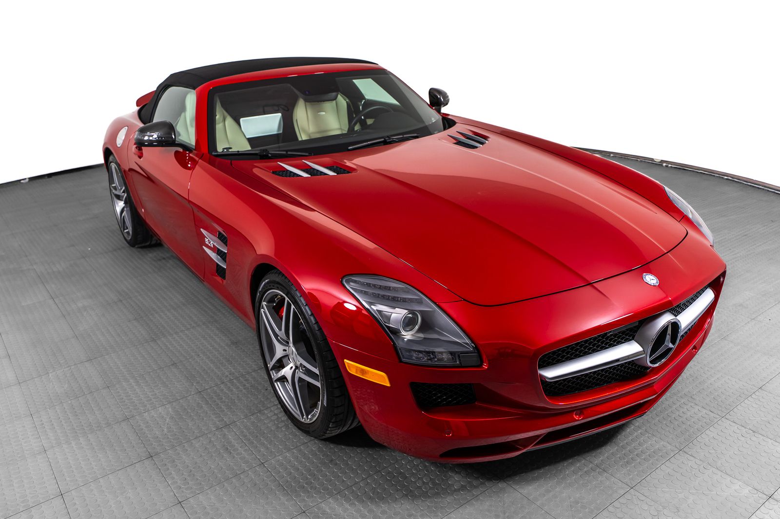 2012 Mercedes-Benz SLS AMG® — full photo 55 of 58