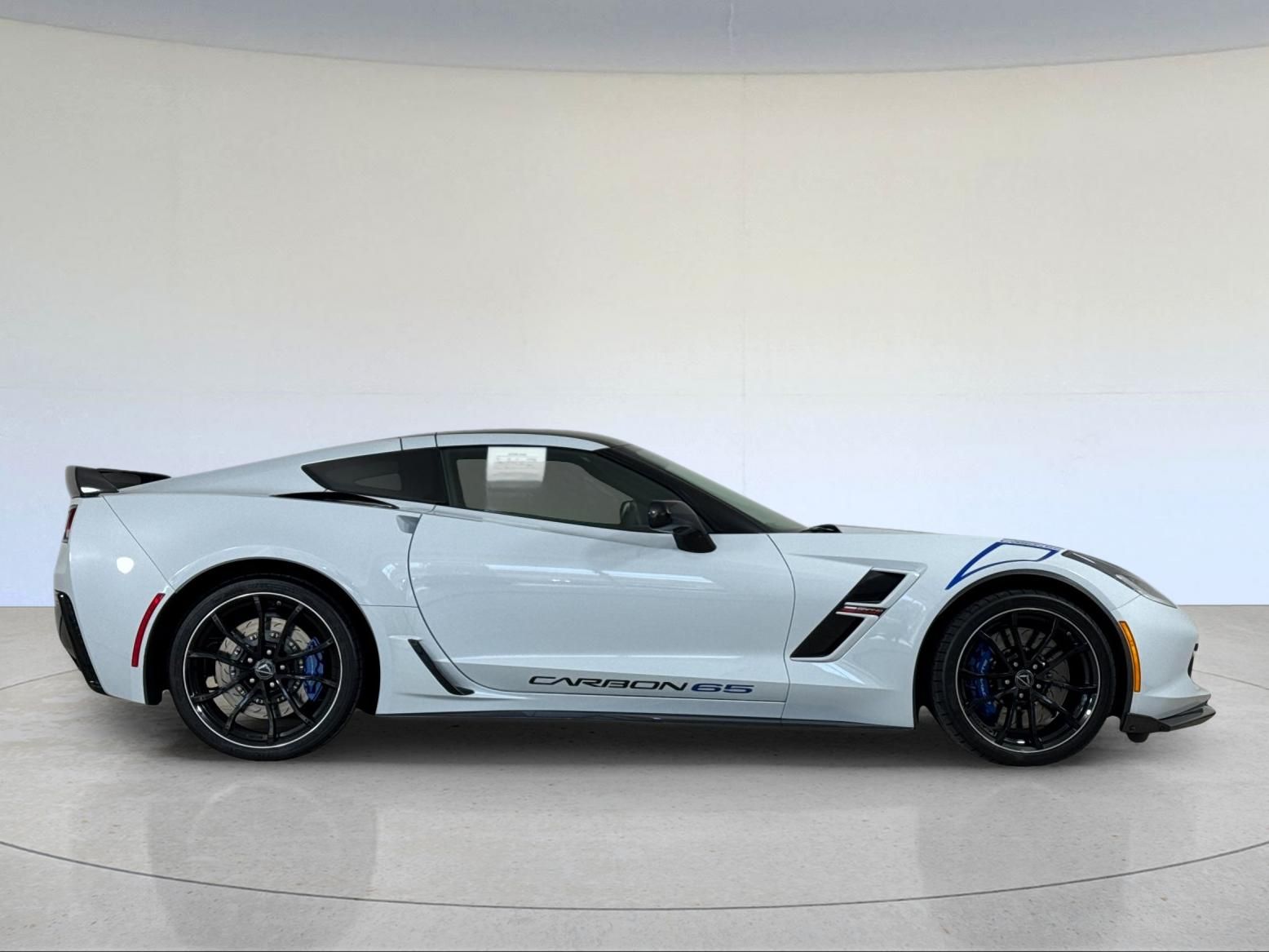 2018 Chevrolet Corvette Grand Sport — full photo 9 of 27