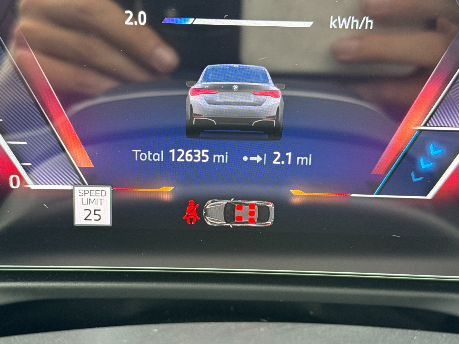 2025 BMW i4 eDrive40 — full photo 26 of 28