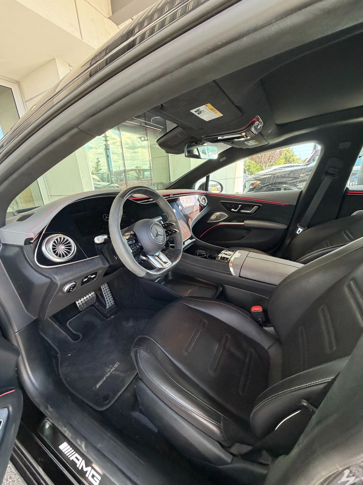 2024 Mercedes-Benz AMG® EQS — foto completa 5 de 6