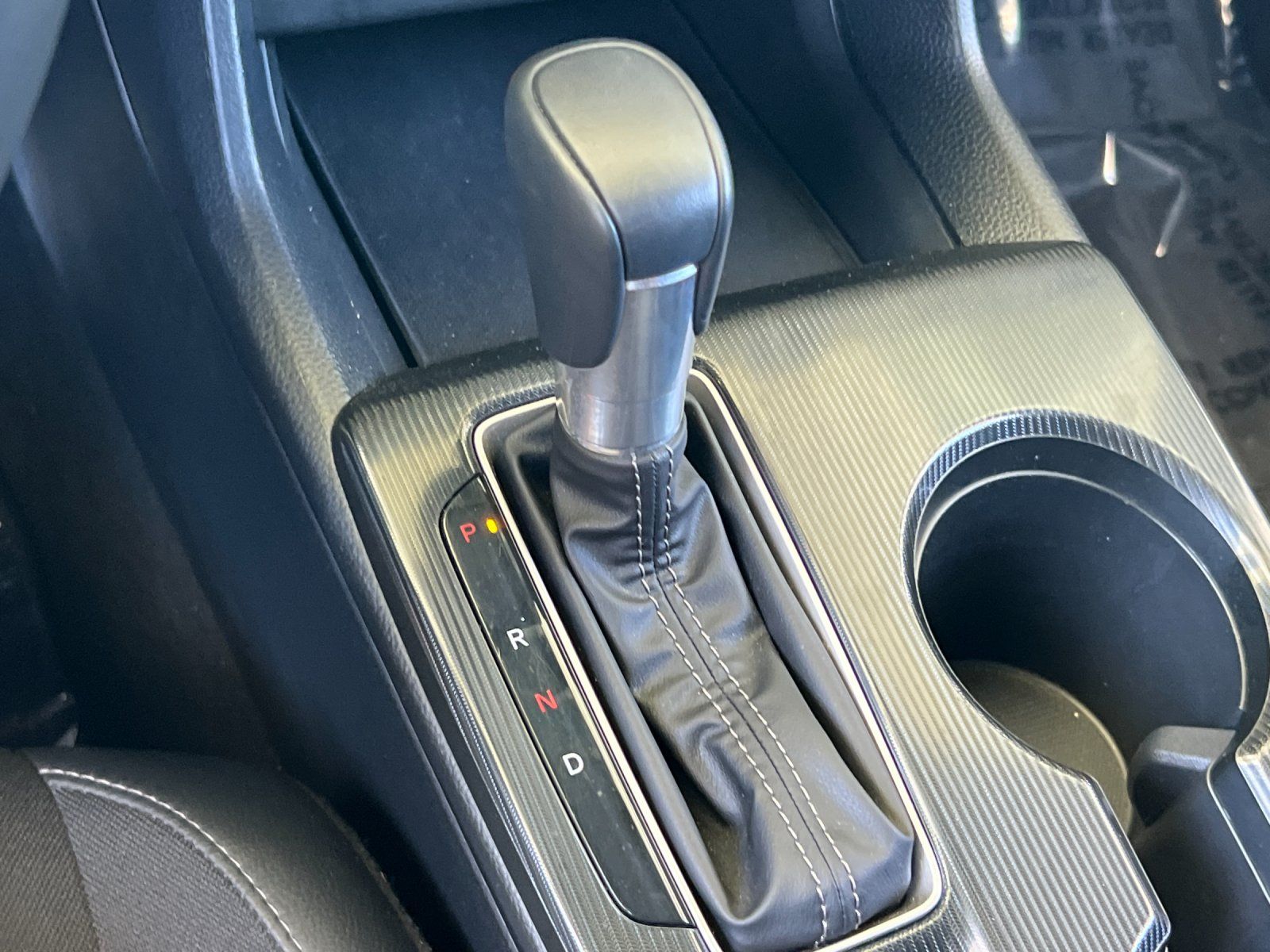 2025 Honda Civic Sport — foto completa 20 de 27