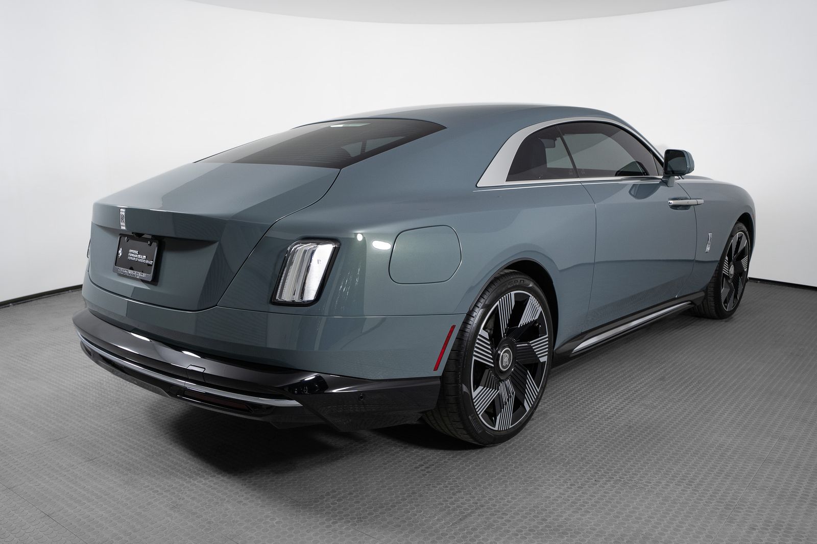 2024 Rolls-Royce Spectre — full photo 5 of 54