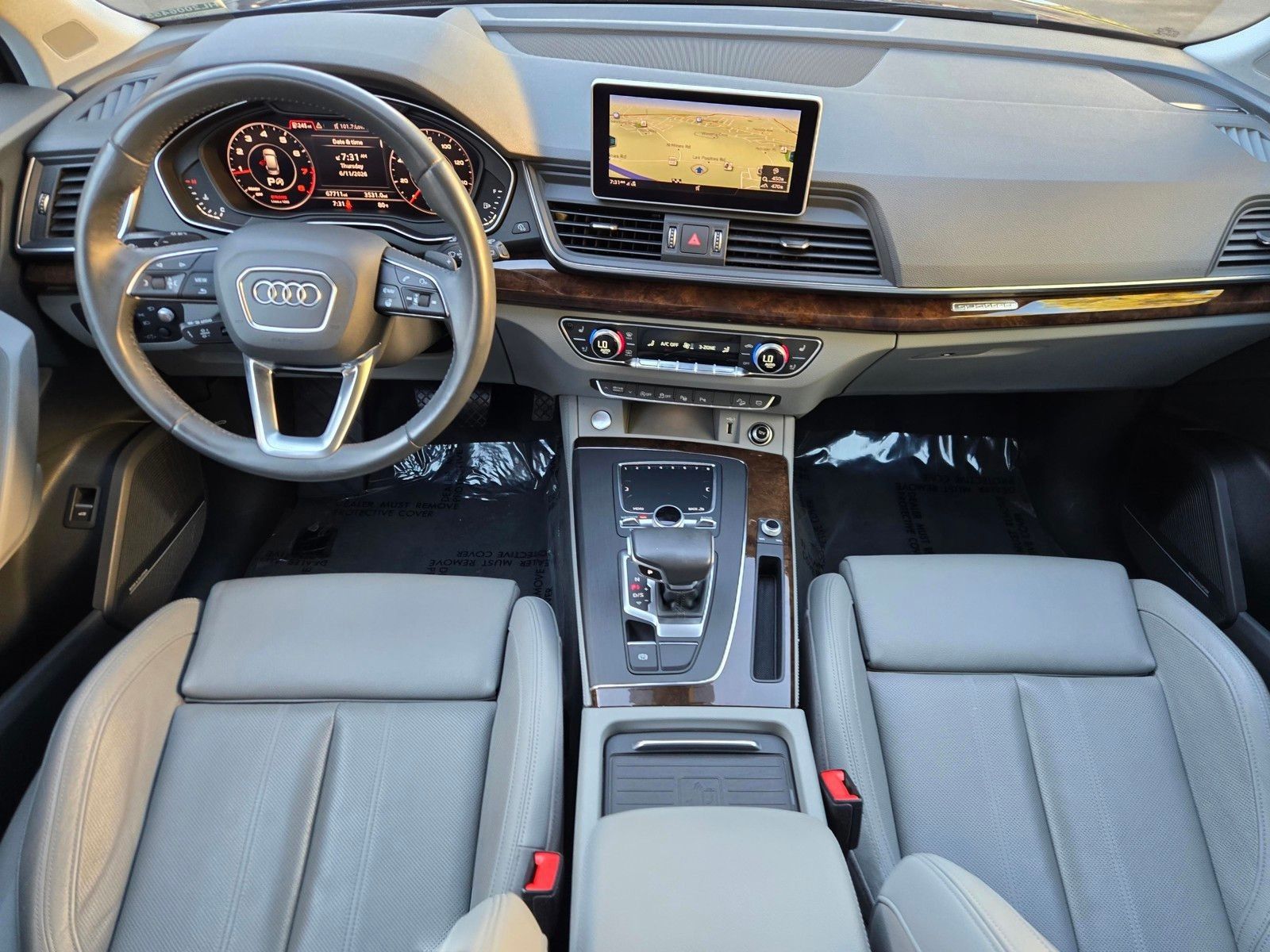 2020 Audi Q5 45 Prestige — foto completa 13 de 28