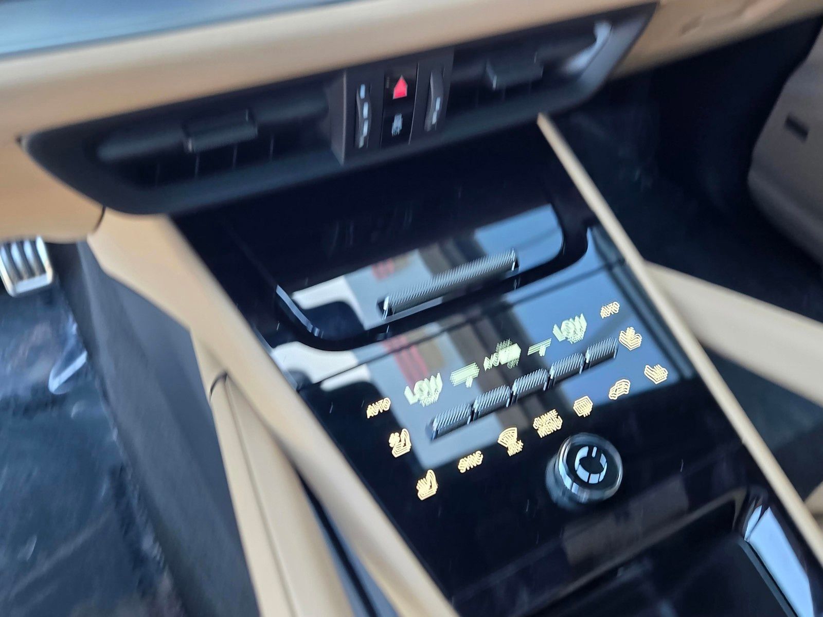 2026 Porsche Cayenne GTS — foto completa 22 de 27
