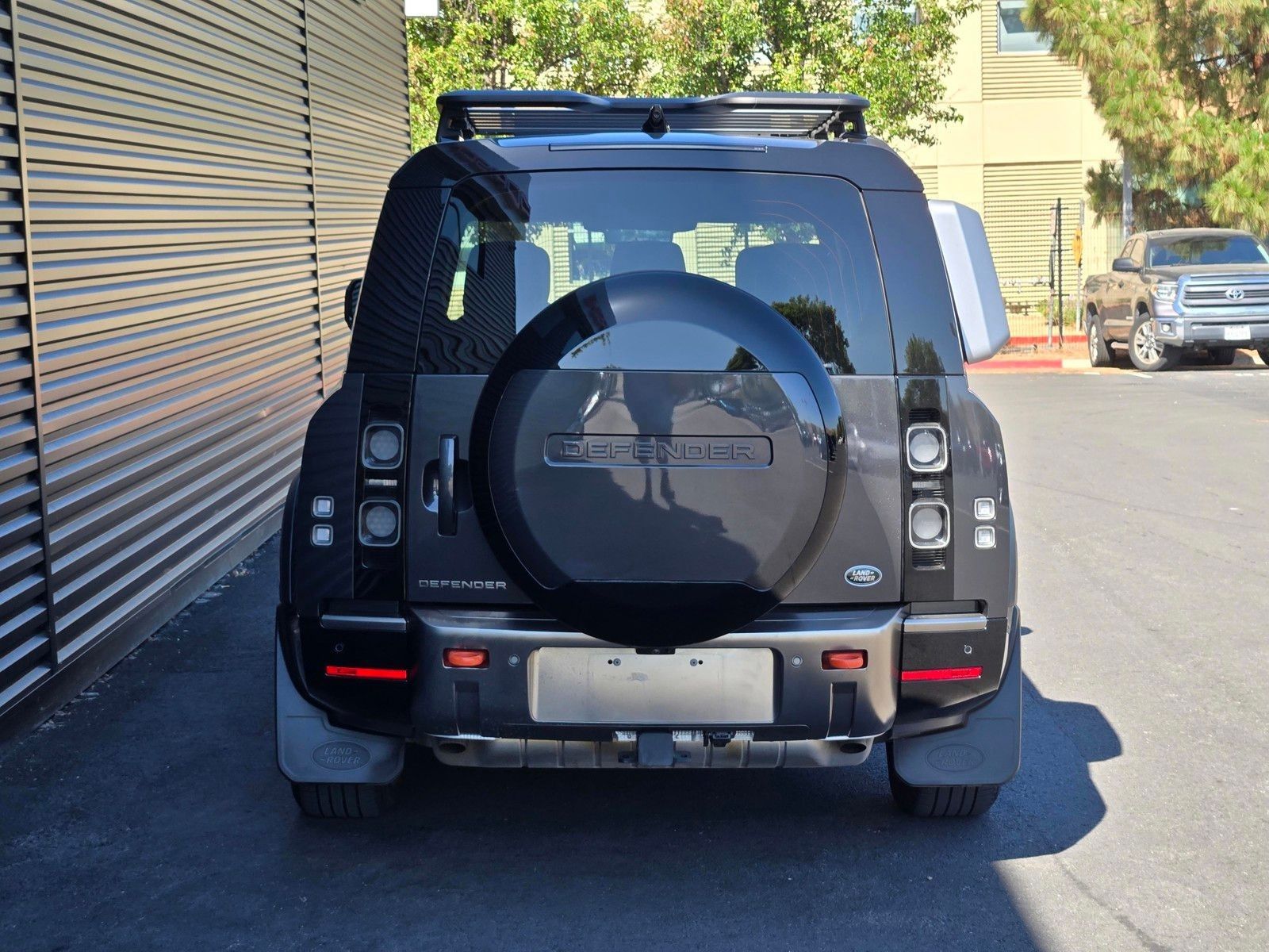 2023 Land Rover Defender 130 X — foto completa 5 de 45