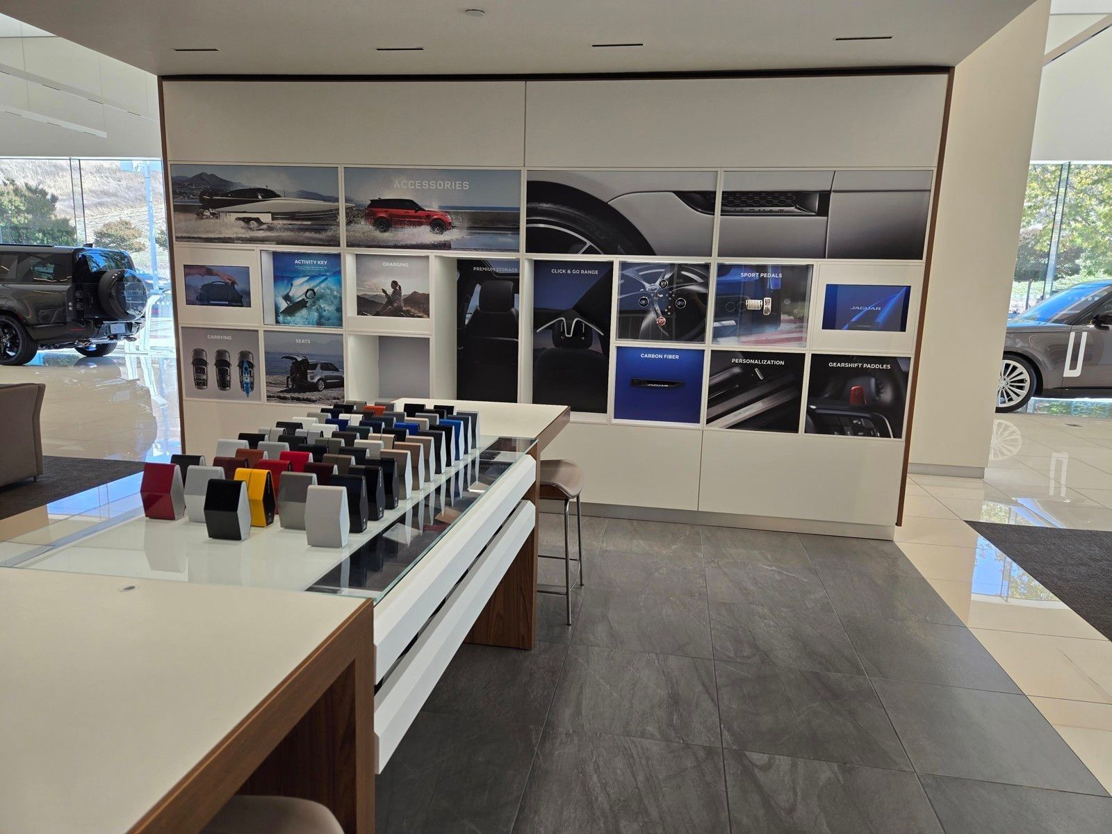 2025 Land Rover Range Rover Sport Autobiography — full photo 41 of 45