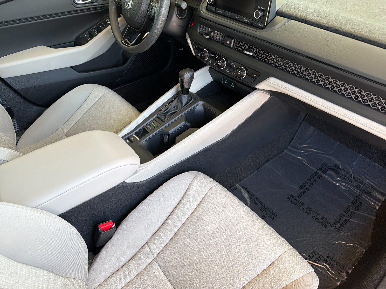 2024 Honda Accord EX — foto completa 15 de 27