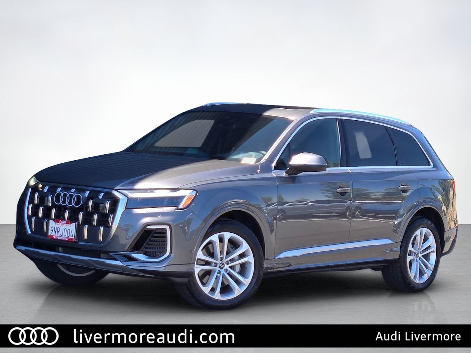 2025 Audi Q7 55 Premium Plus — foto completa 1 de 45