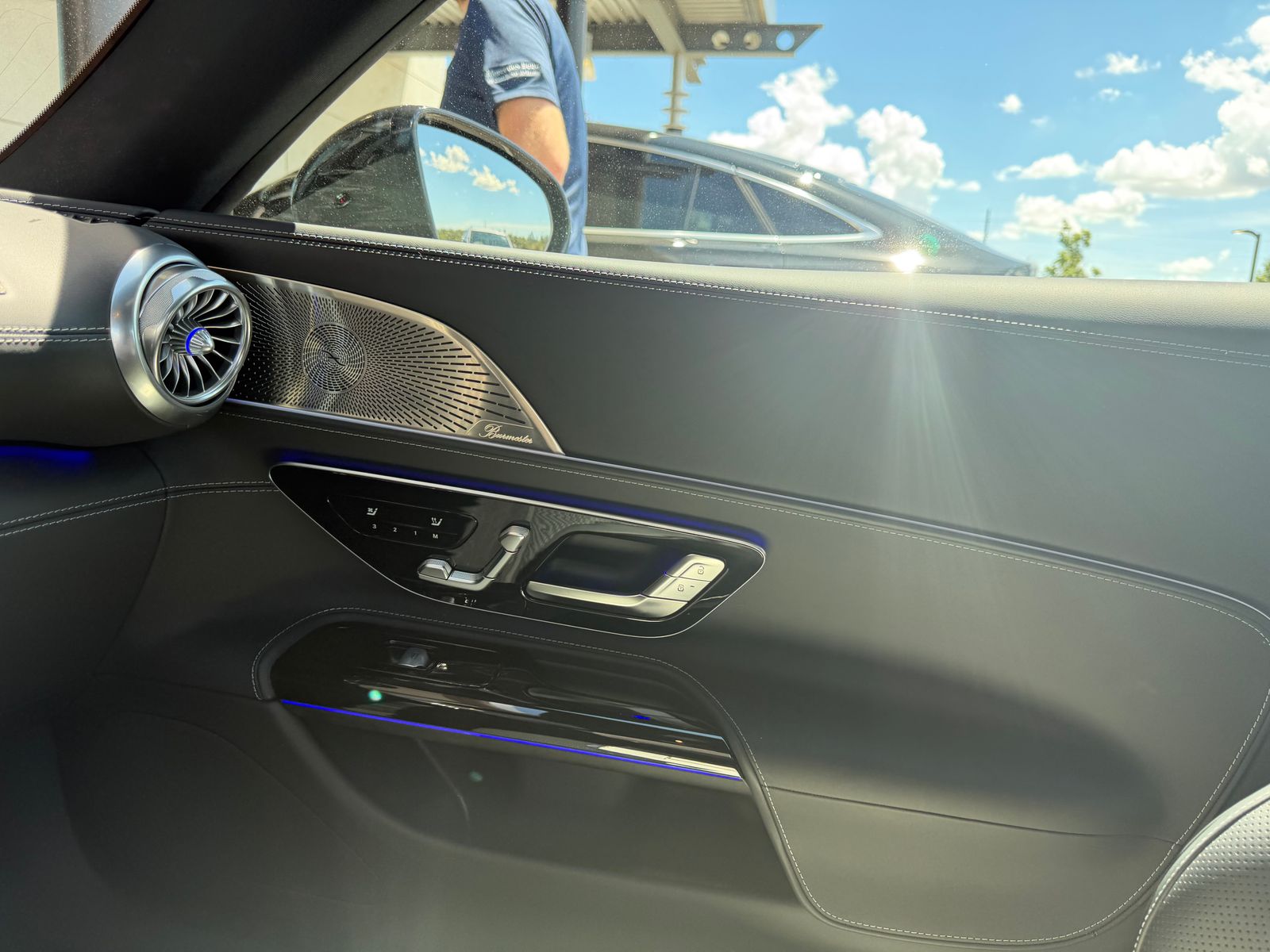 2025 Mercedes-Benz AMG® GT 63 Base — foto completa 6 de 7