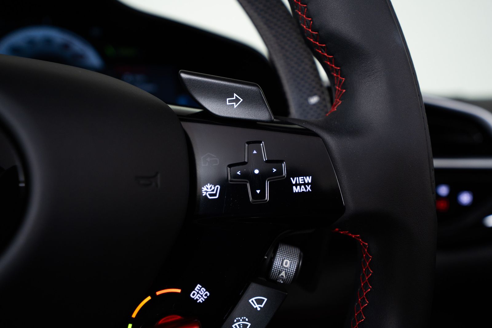 2025 Ferrari 296 GTS — foto completa 29 de 43