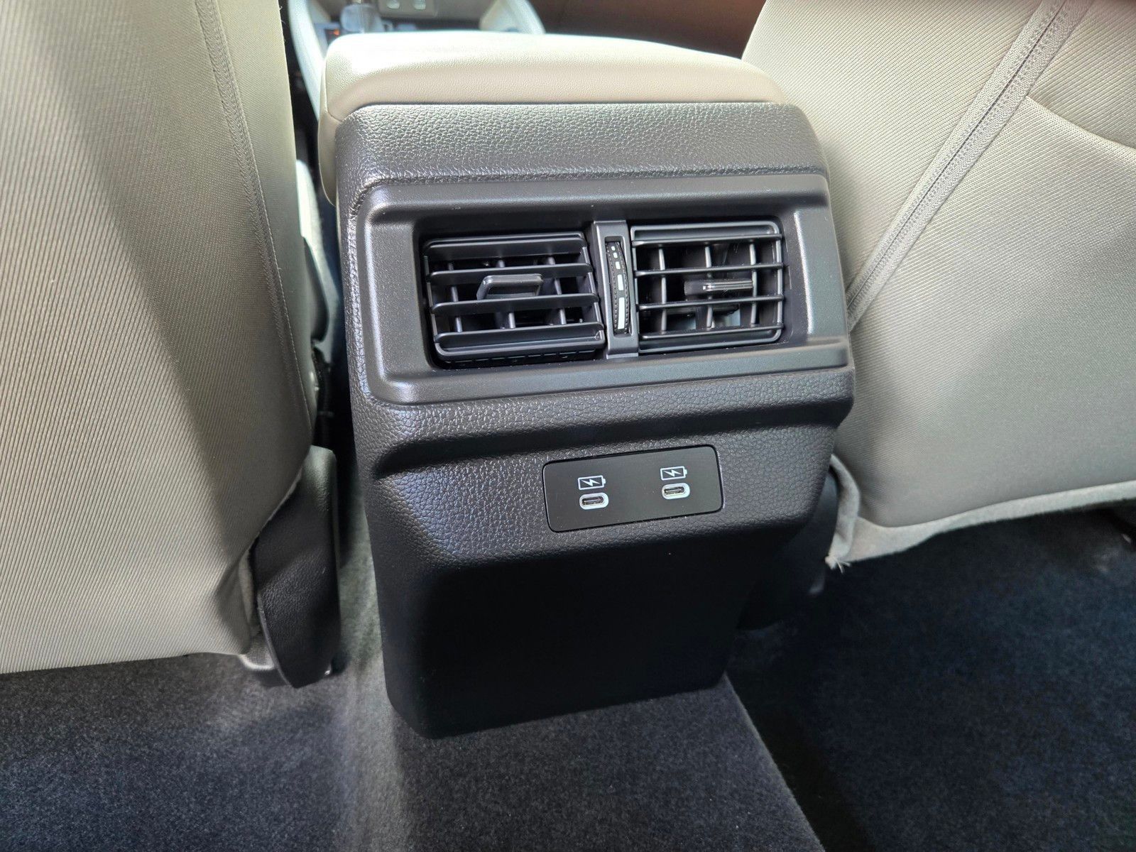 2025 Honda Accord SE — foto completa 12 de 28
