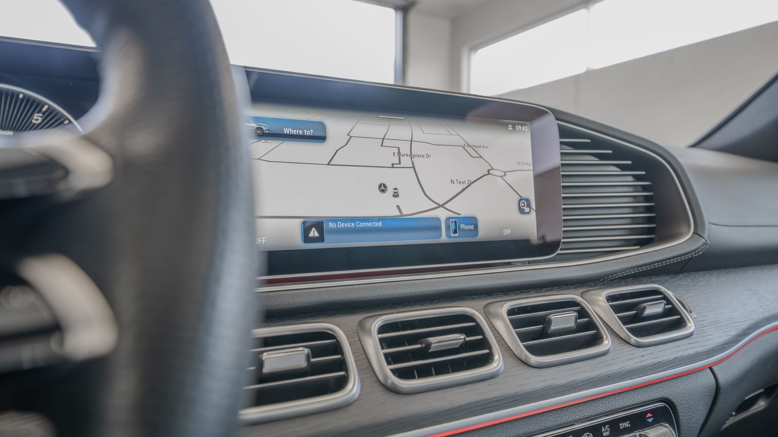 2025 Mercedes-Benz GLS GLS 450 — full photo 33 of 35