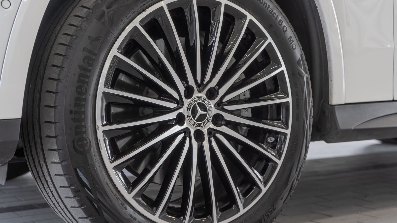 2024 Mercedes-Benz GLC GLC 300 Coupe — full photo 31 of 35