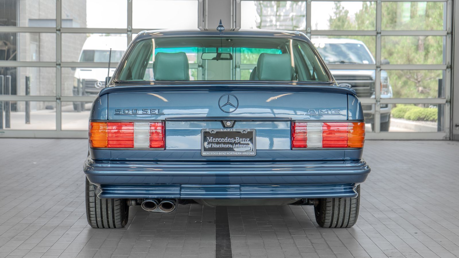 1984 Mercedes 500 SEL — foto completa 14 de 46