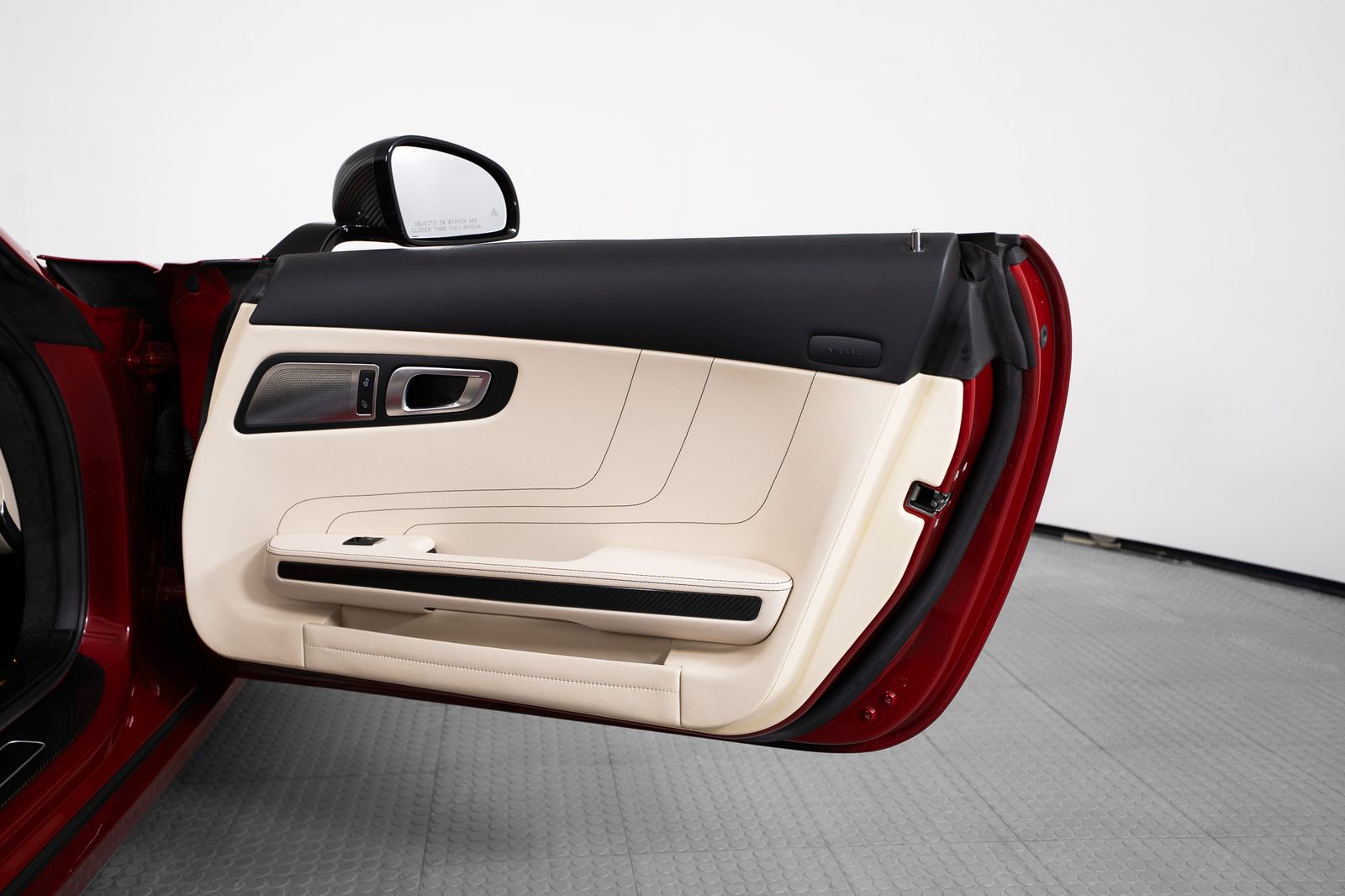 2012 Mercedes-Benz SLS AMG® — foto completa 27 de 58