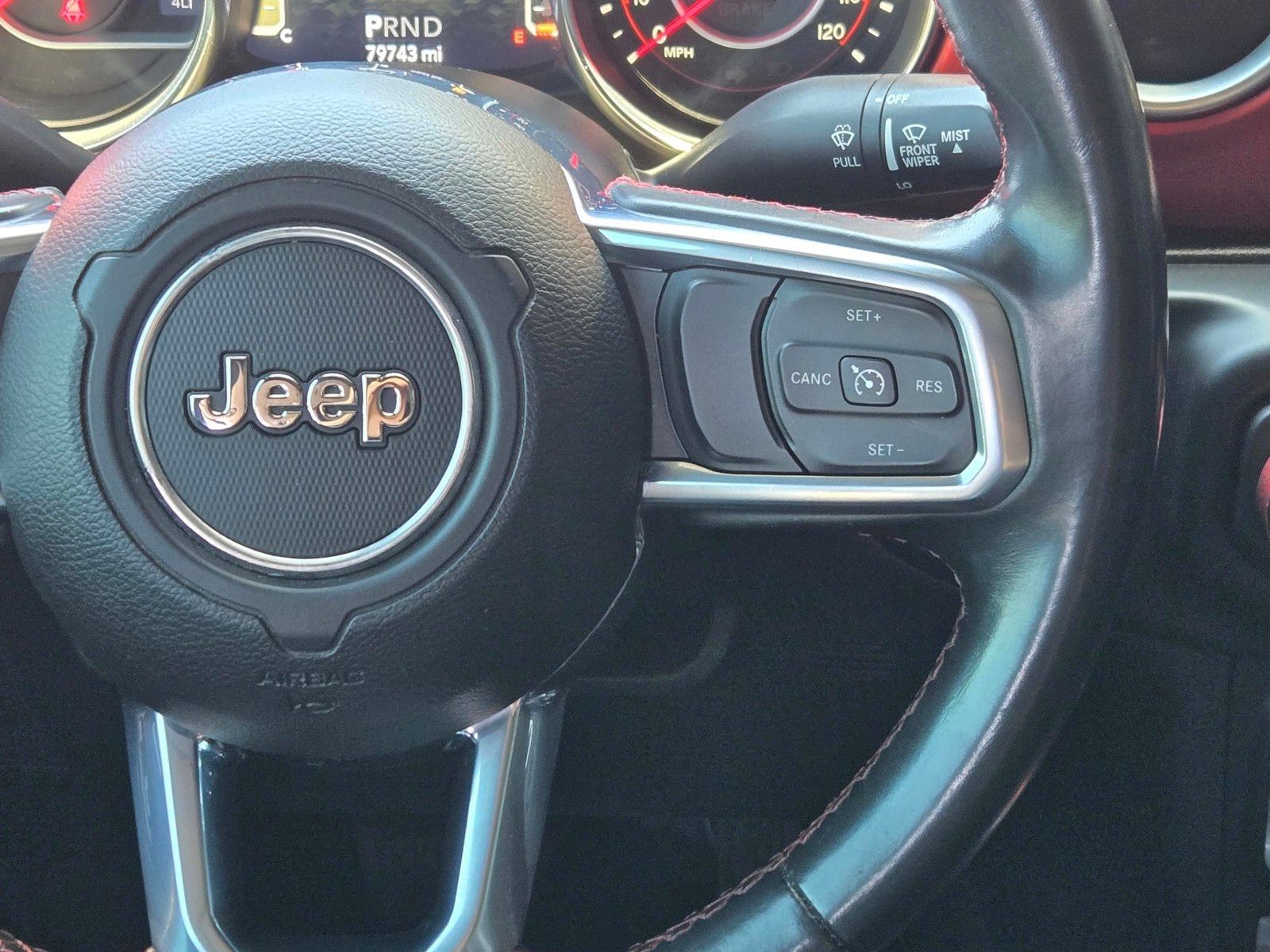 2020 Jeep Wrangler Unlimited Rubicon — foto completa 16 de 45
