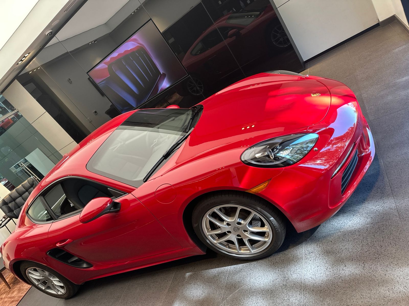 2025 Porsche 718 Cayman — foto completa 8 de 10