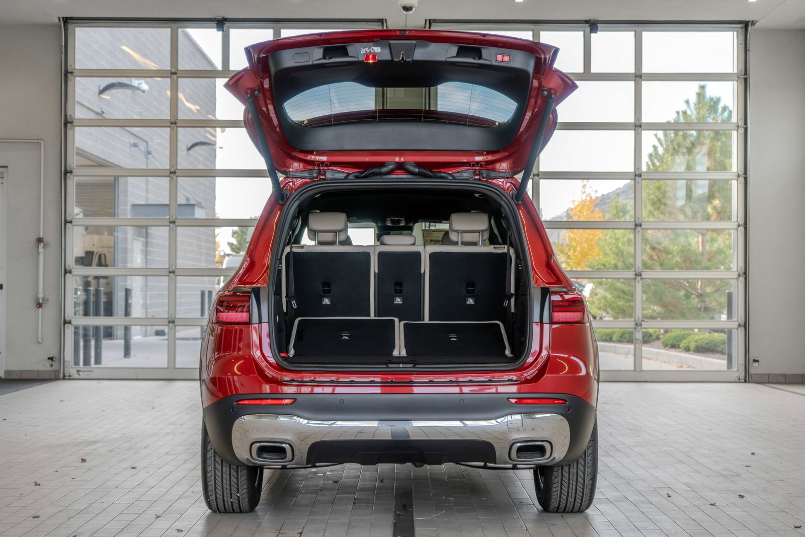 2026 Mercedes-Benz GLB GLB 250 — foto completa 16 de 36