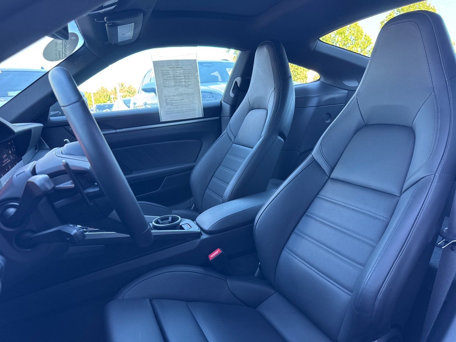 2025 Porsche 911 Carrera S — full photo 4 of 28
