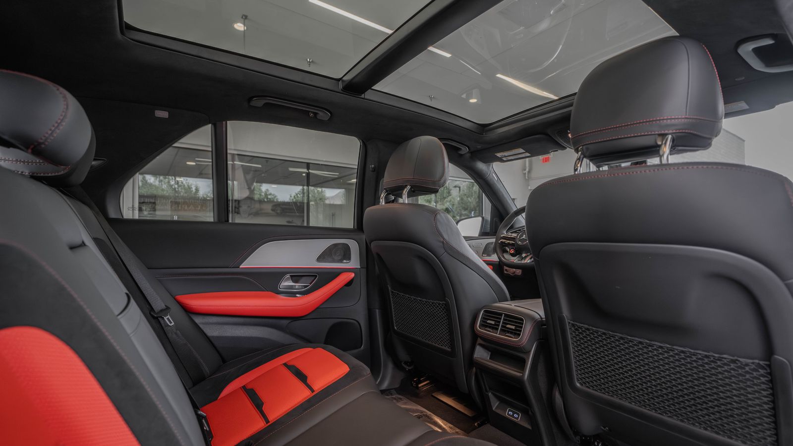 2024 Mercedes-Benz GLE GLE 63 S AMG® — full photo 28 of 35