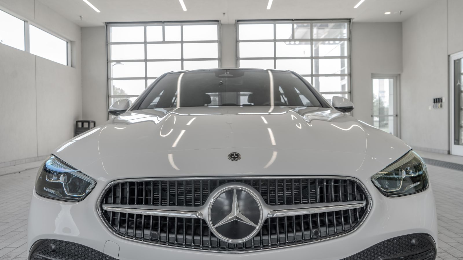 2024 Mercedes-Benz C-Class C 300 — full photo 23 of 34