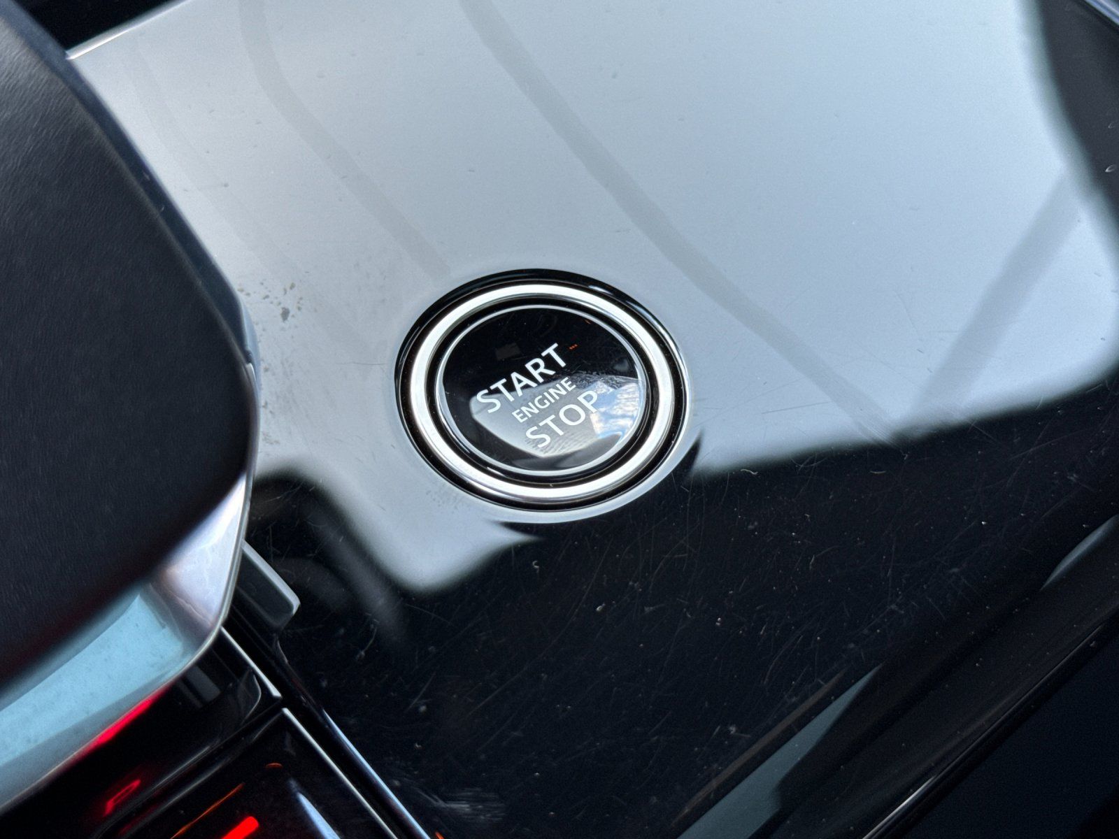 2024 Land Rover Range Rover Sport Dynamic SE — foto completa 22 de 28